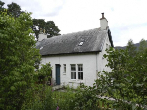 Holiday Home 2 Railway Cottage by Interhome